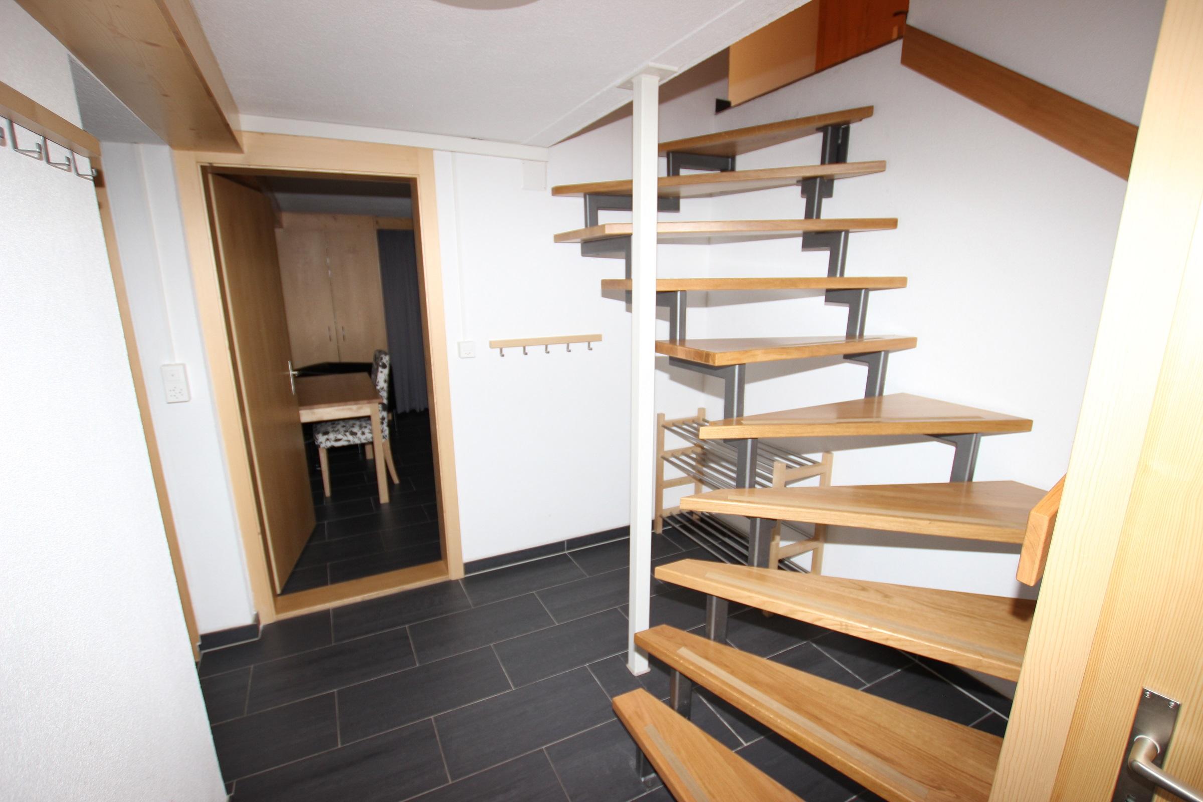 Treppe zum EG Treppe zum EG