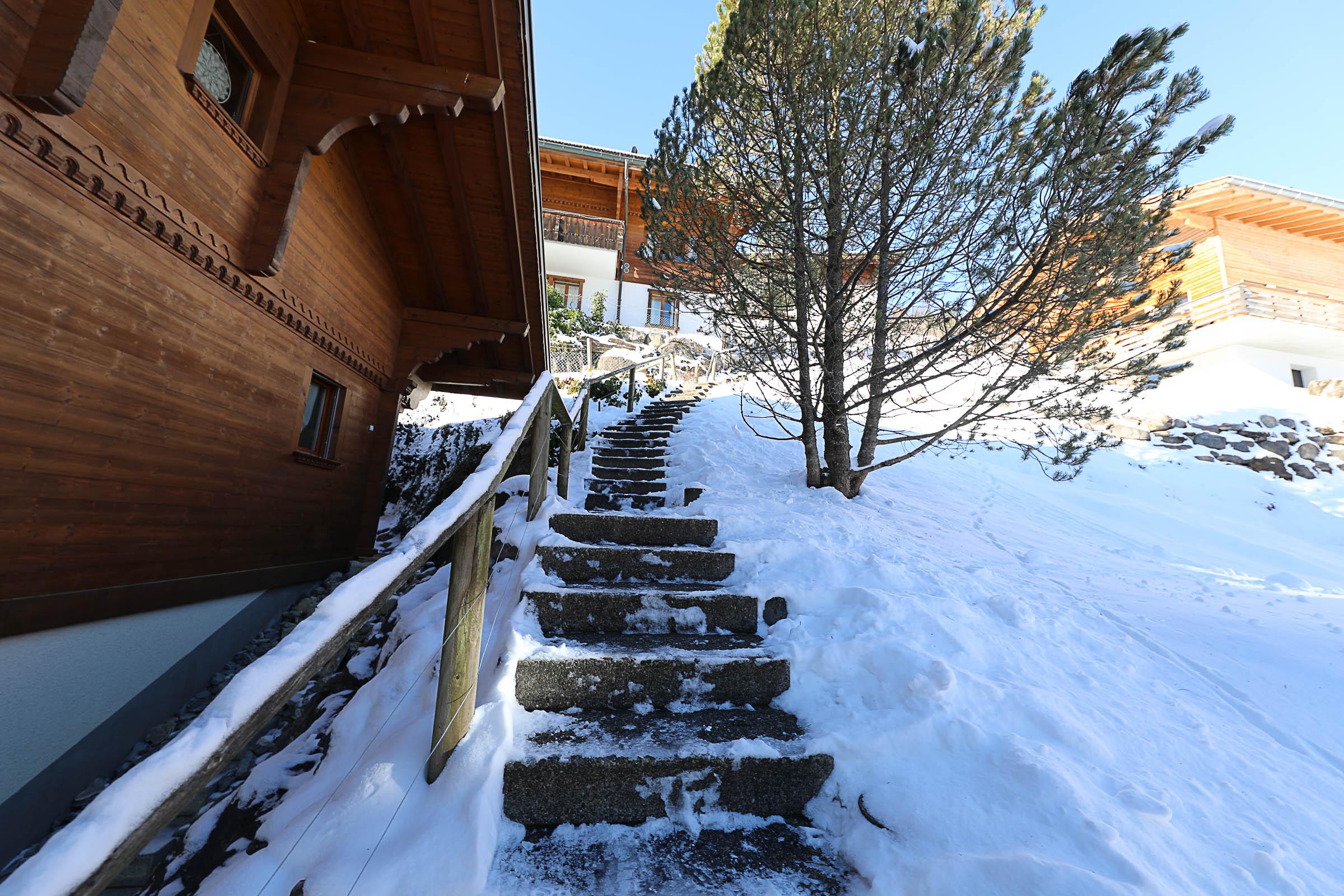 Der Weg zum Chalet Der Weg zum Chalet