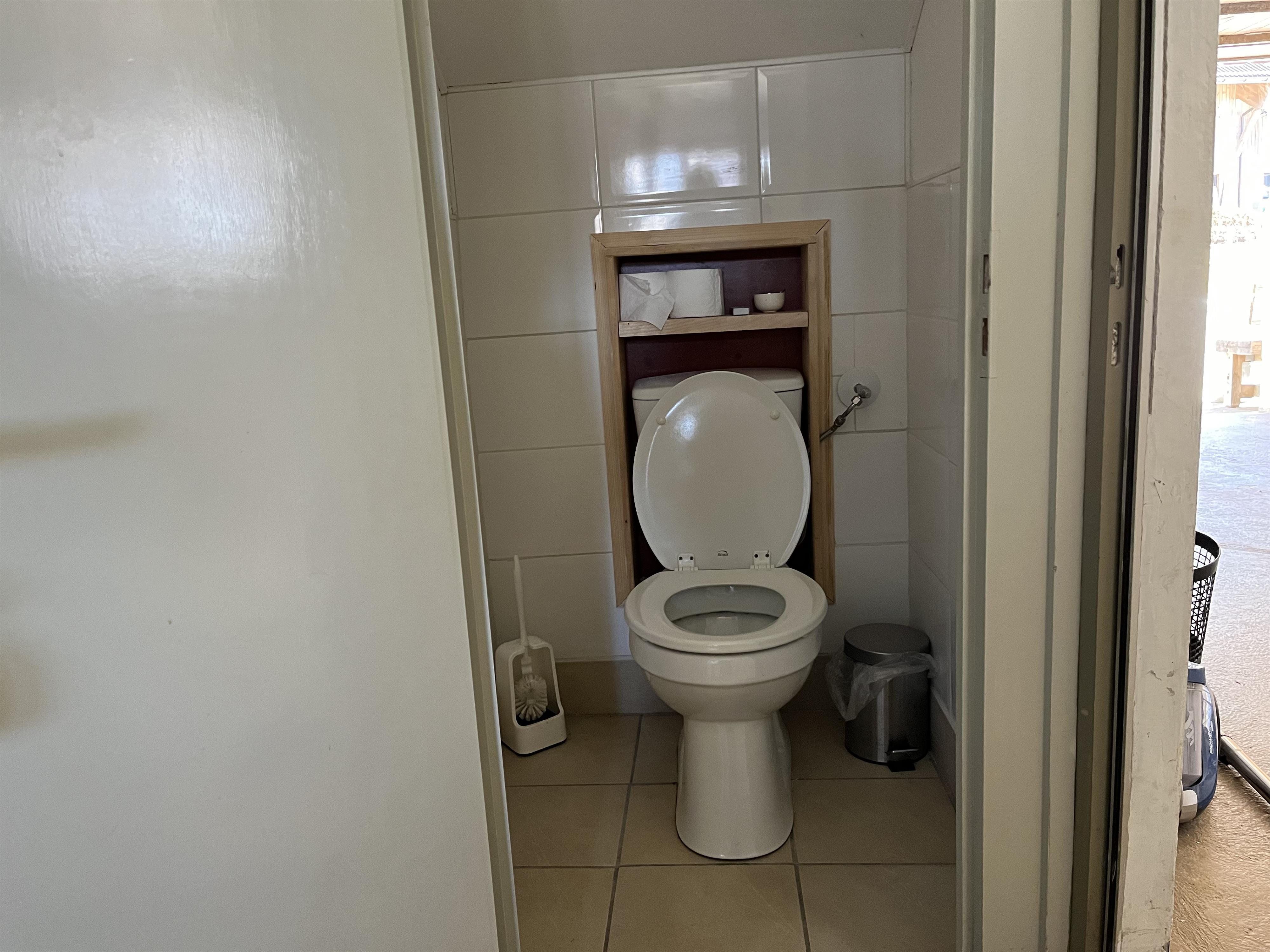 WC Erdgeschoss WC Erdgeschoss