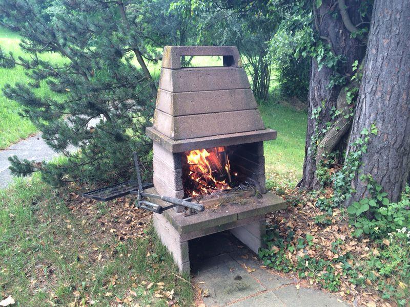 ........ mit Feuerstelle ........ mit Feuerstelle