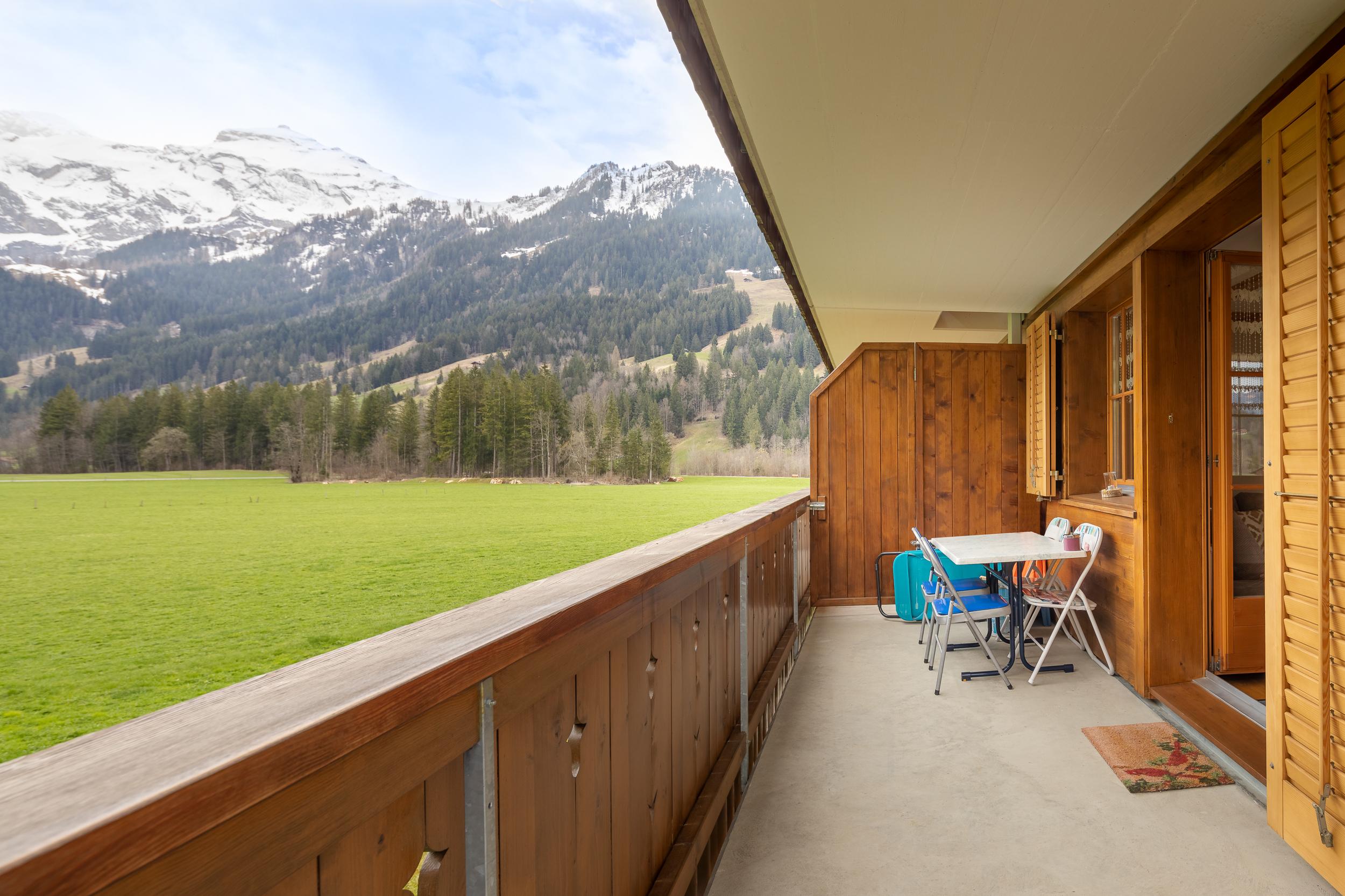 Aussicht vom Balkon im Frühling Aussicht vom Balkon im Frühling