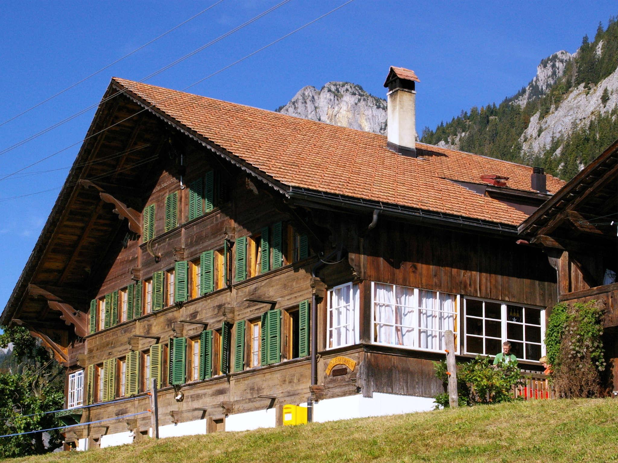 Adlemsried 10-Bett-Wohnung Ferienwohnung  Berner-Oberland