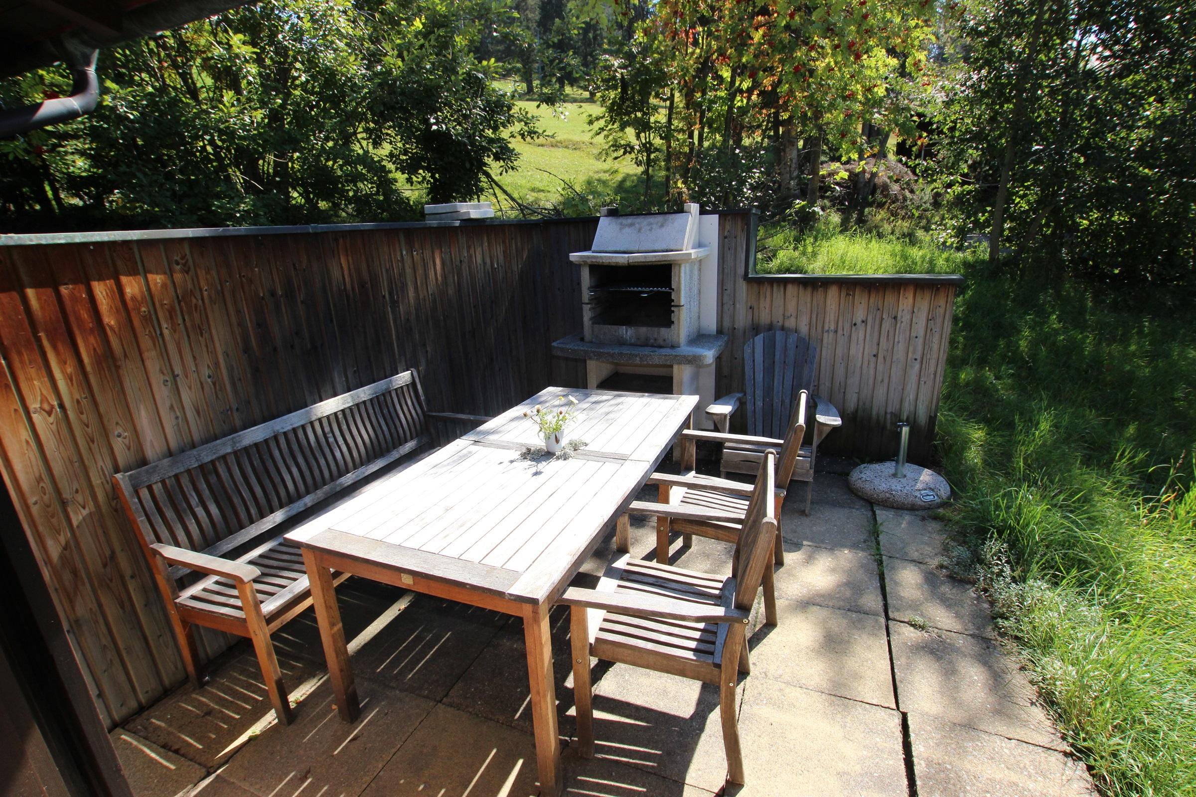 Terrasse mit Grill Terrasse mit Grill