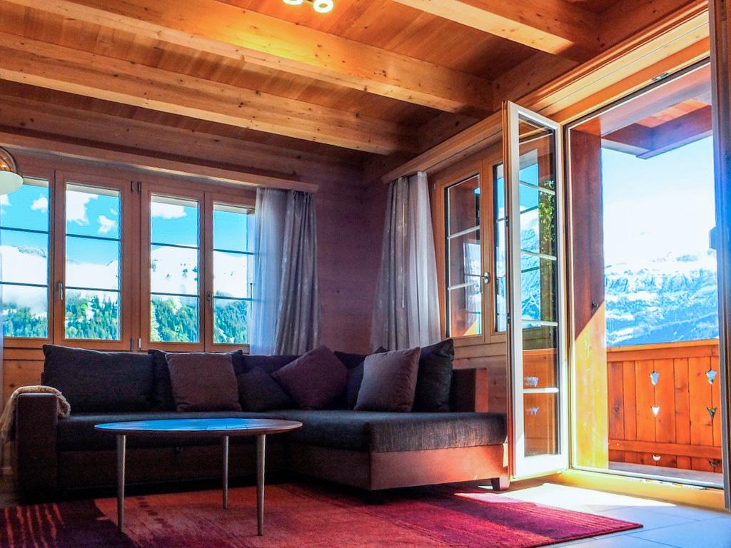 Das Wohnzimmer im OG Das Wohnzimmer im OG