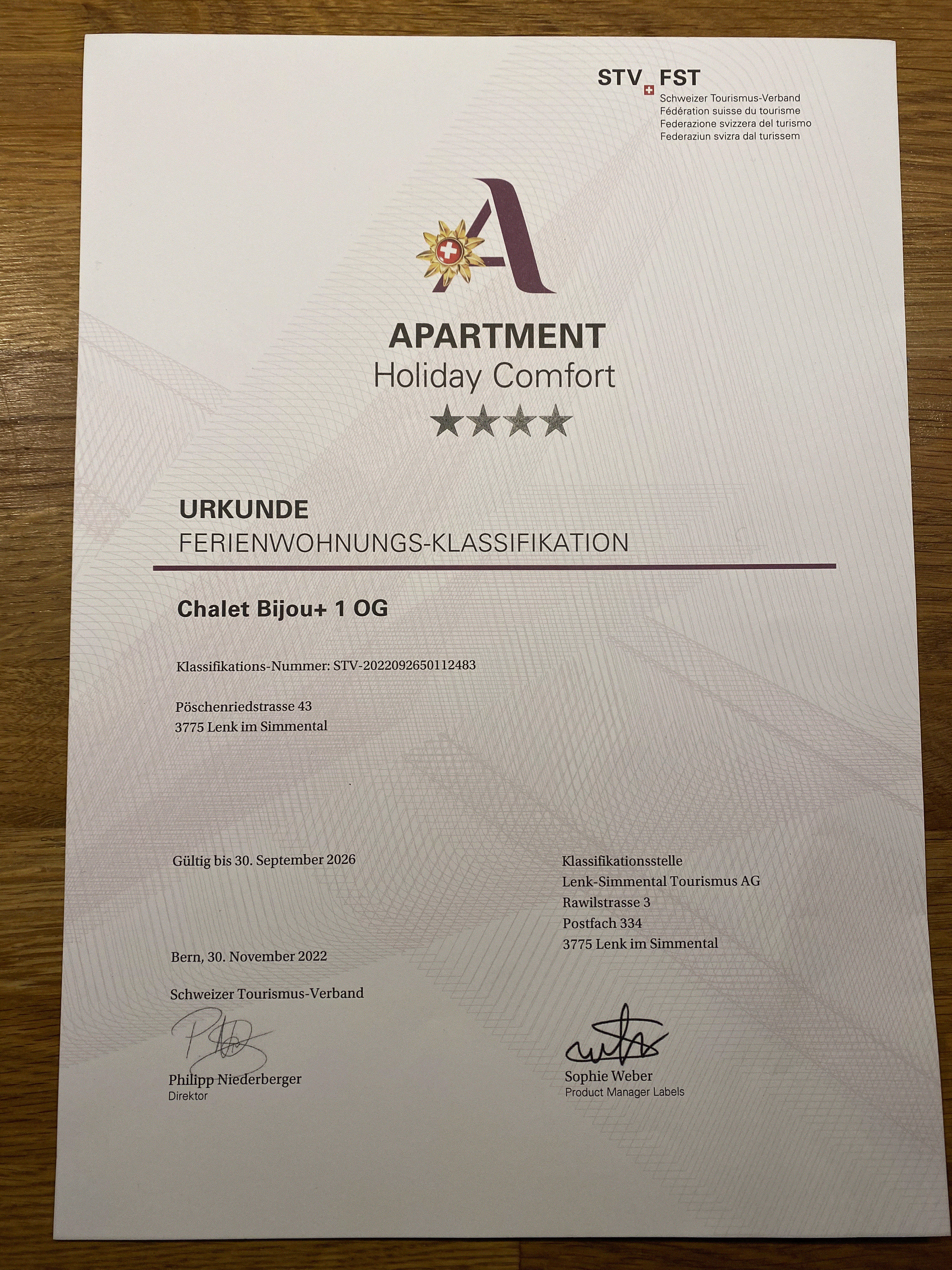 Zertifikat 4**** Klassifizierung Schweiz Tourismus Zertifikat 4**** Klassifizierung Schweiz Tourismus