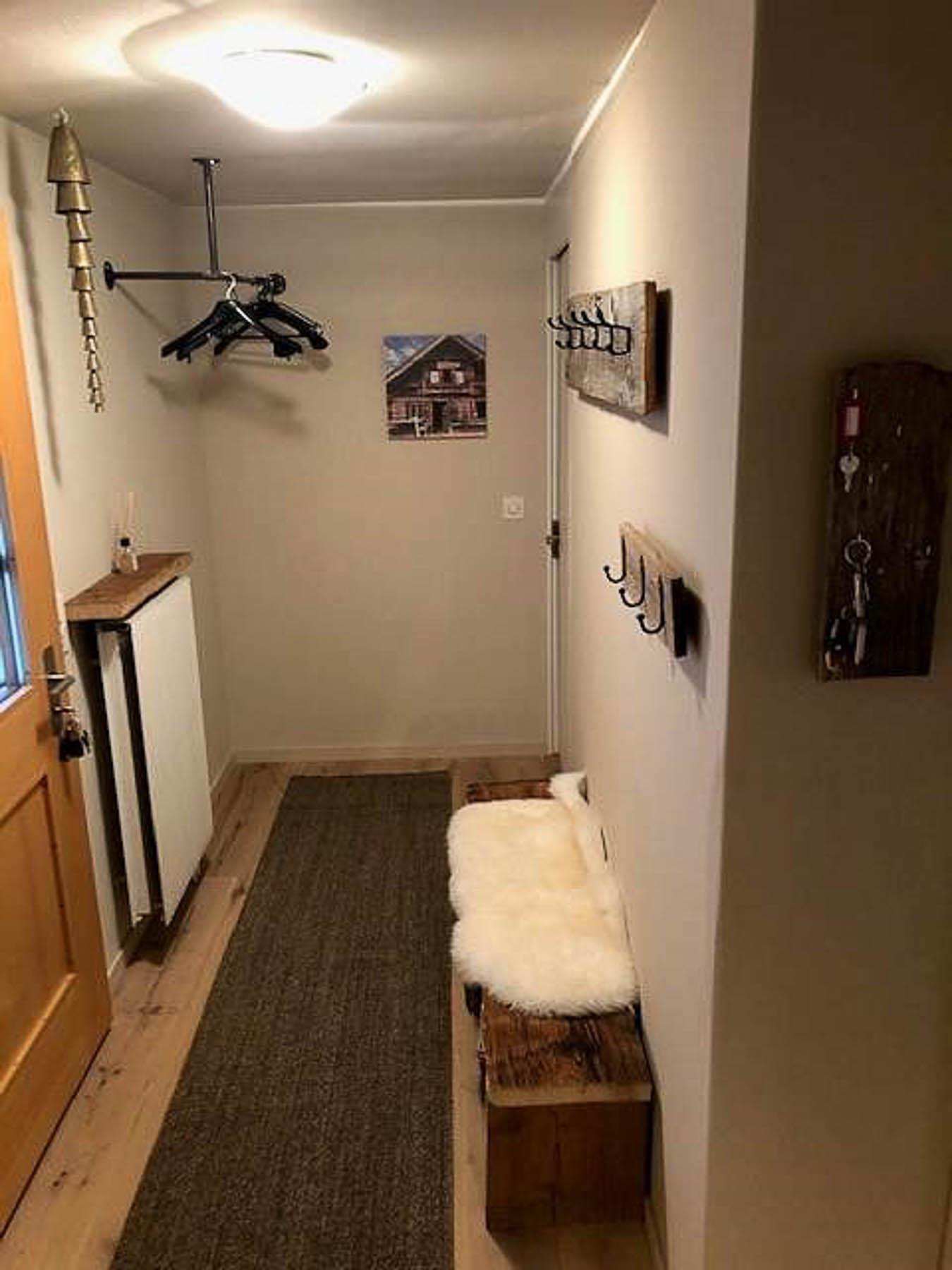 Entrée und Korridor Entrée und Korridor