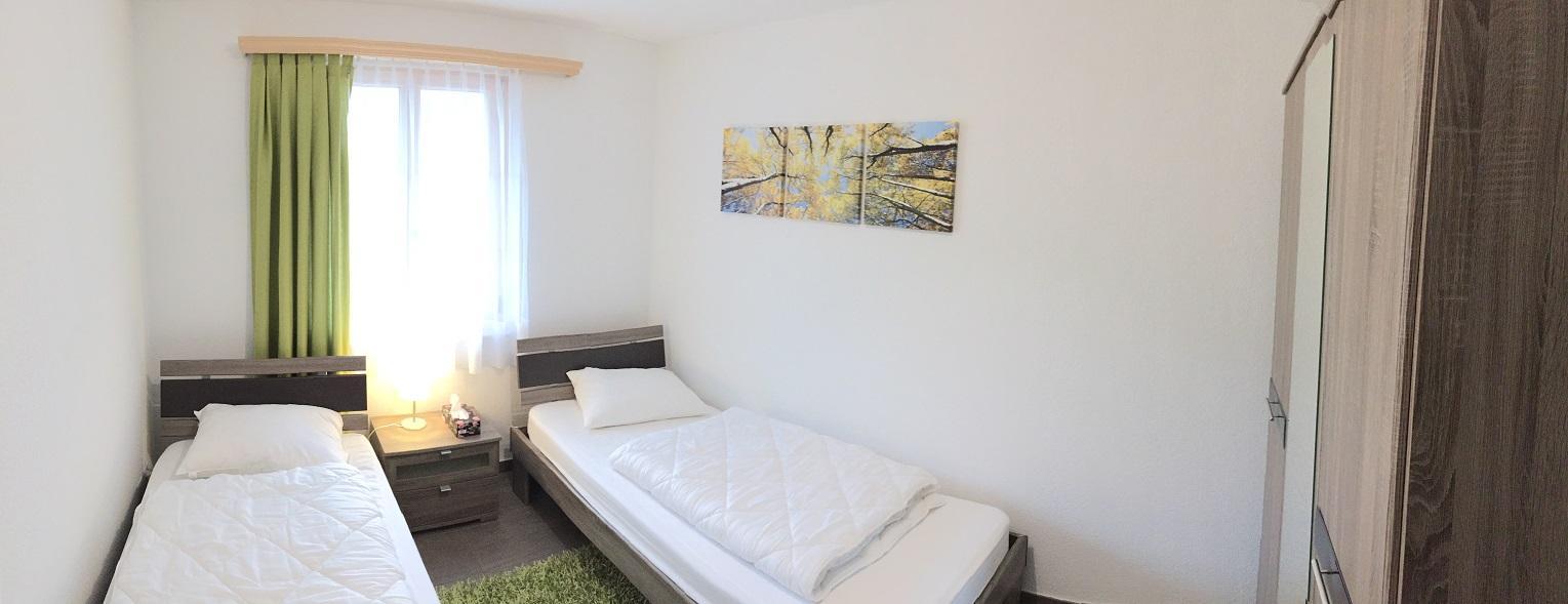 Das Schlafzimmer2 im EG (Panorama) Das Schlafzimmer2 im EG (Panorama)