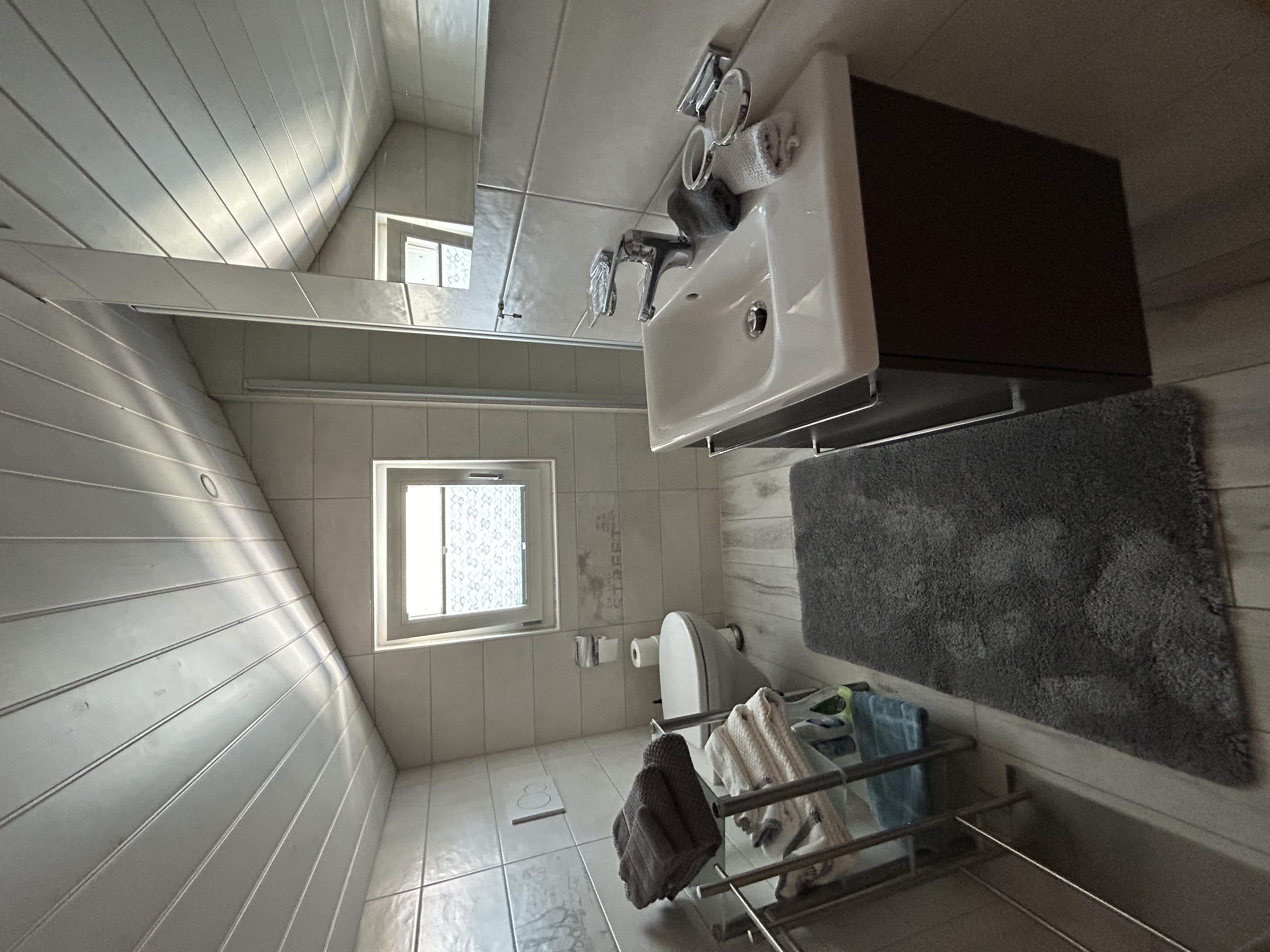 Badezimmer mit Dachschräge Badezimmer mit Dachschräge