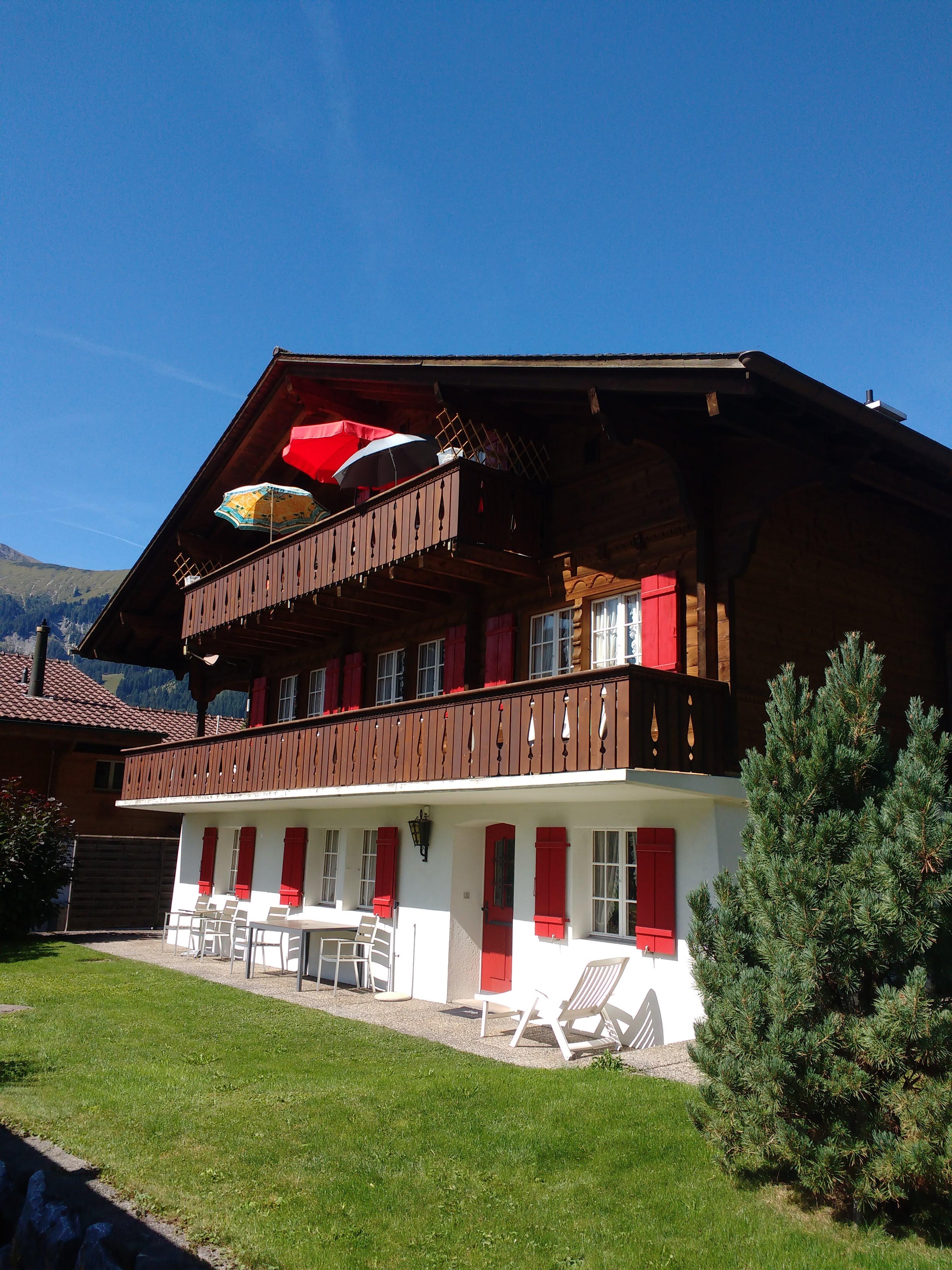 Haus Südseite (3) Haus Südseite (3)