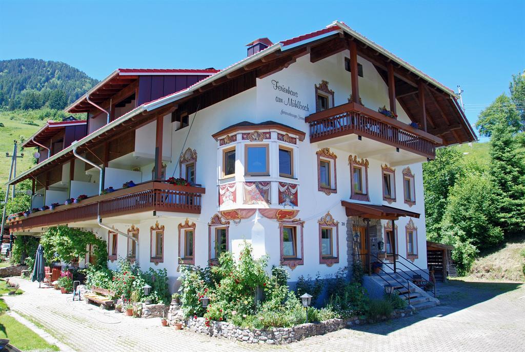 Ferienhaus am Mühlbach Ferienwohnung Alpengl& Ferienwohnung 