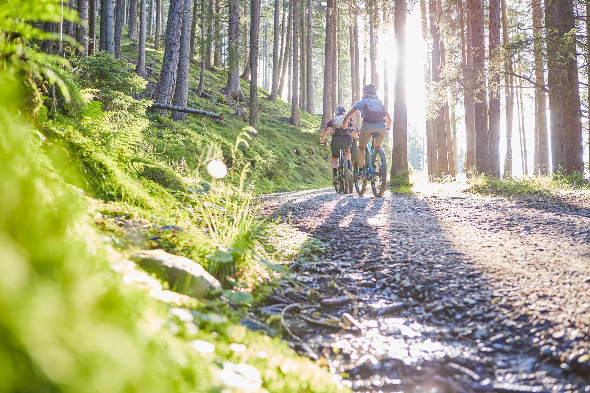 Sportliche E-Bike Tour in die urigen Seitentäler südlich von Innsbruck-Viggartal