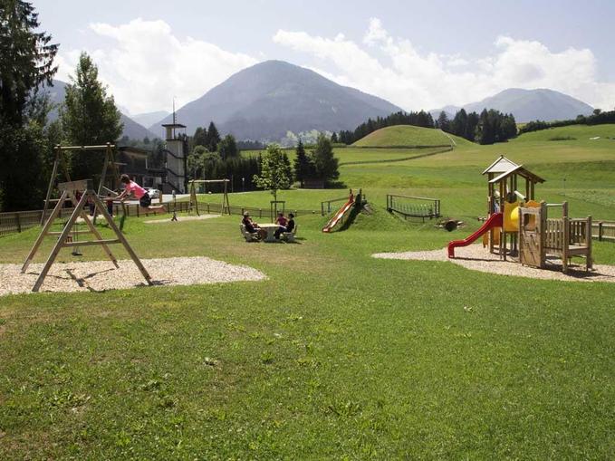 Kinder Erlebnis Spielplatz am Bürgl