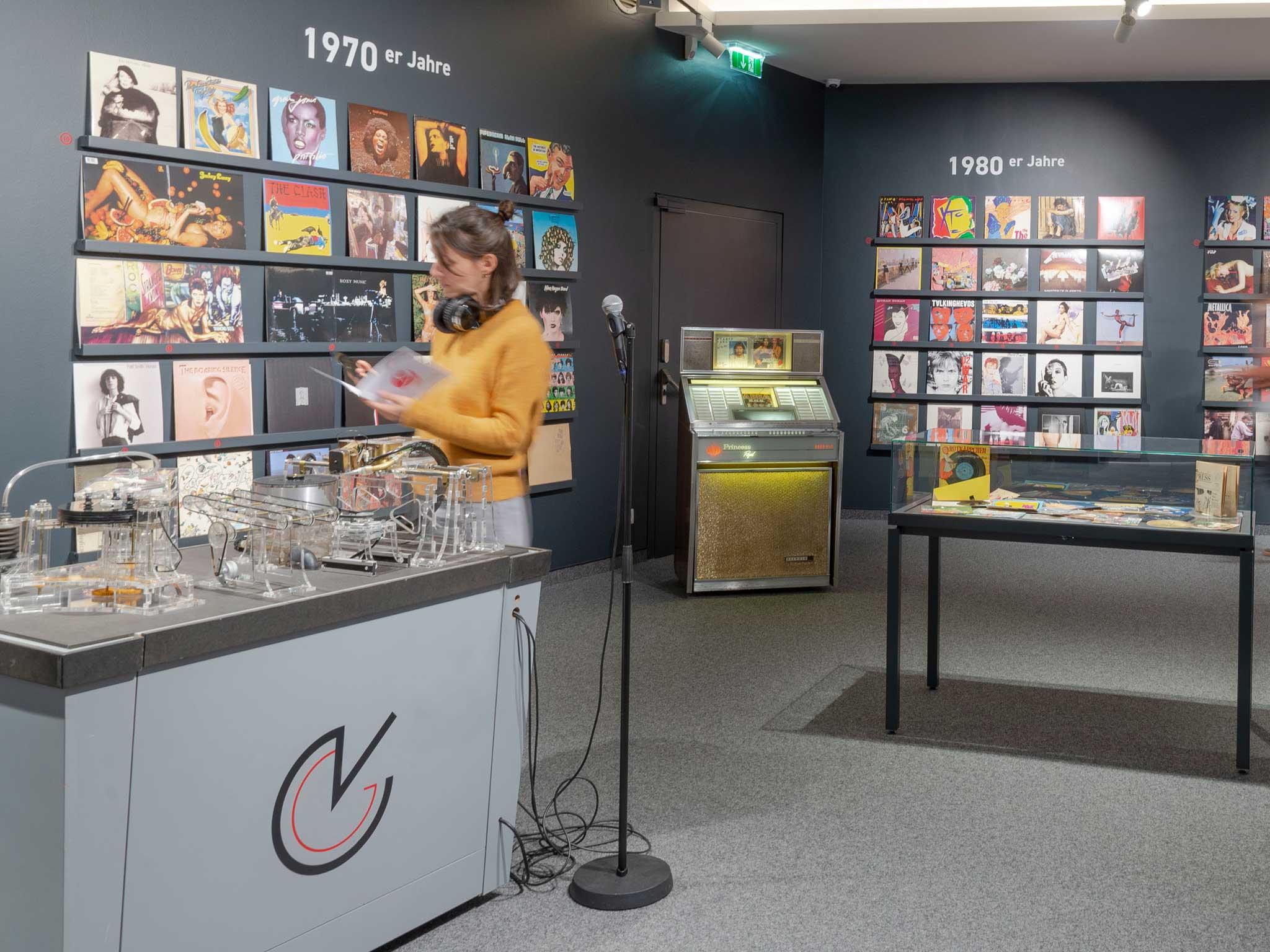 Sonderausstellung Wir hören Vinyl - das Schöne an der schwarzen Scheibe