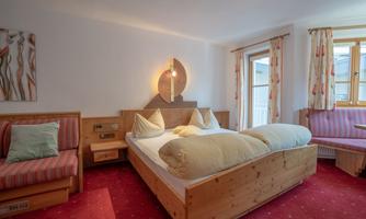 Double or Triple Room Apartment 103