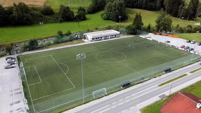 Fußballplatz See