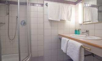 Bathroom Apartment 103
