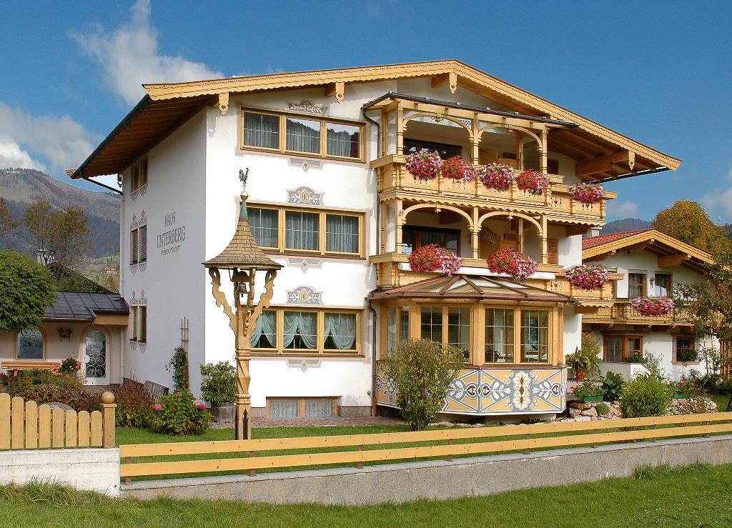 Haus Unterberg - Robert Egger Ap."Nelke" Ferienwohnung  Tirol