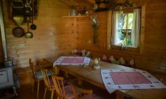 Haus Lindeneck Gartenhaus innen