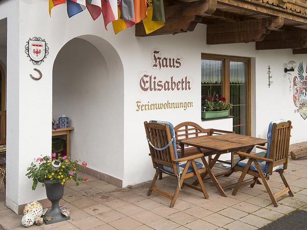 Haus Elisabeth - Familie Gianmoena Appartement 1 & Ferienwohnung in Österreich