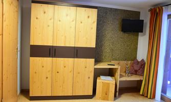 Schlafzimmer mit Balkon