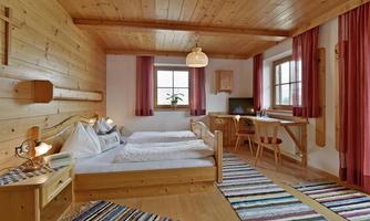 Hacklhof Doppelzimmer - Doppelbett