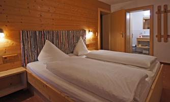 Schlafzimmer Apartment groß