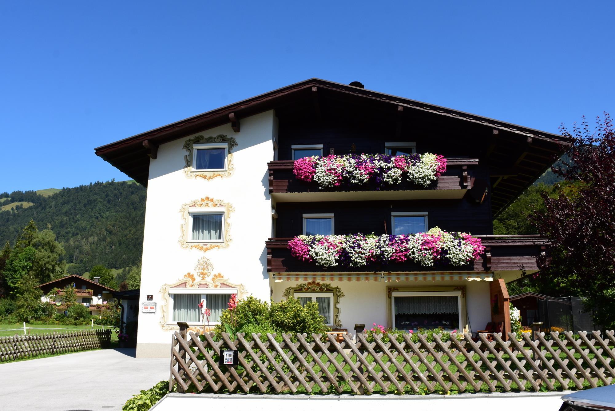 Haus Bergblick - Familie Kitzbichler App."2&q Ferienwohnung  Tirol