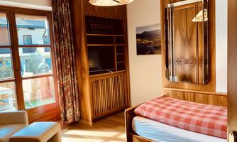 20191017_092837385_iOS