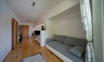 Wohn-Schlafzimmer5 Apartment Tinney