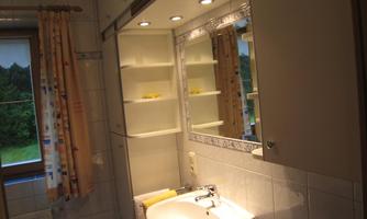 Badezimmer 2