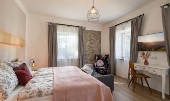 Landhaus_1896_Alleestrasse_15_Koessen_Schlafzimmer