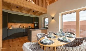 Essbereich mit Küche