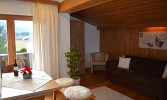 09BFB027-979D-4AB3-B0CC-3F95C03A0059