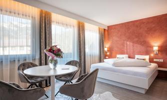 Hotel_Ilgerhof_Dorfplatz_4_Walchsee_01_2020_Zimmer