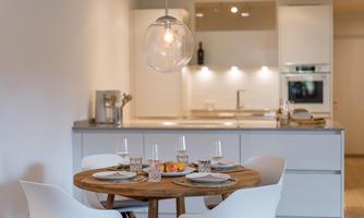 Kaiserwinkl Hideaway_Walchsee_Wohnraum_Detai