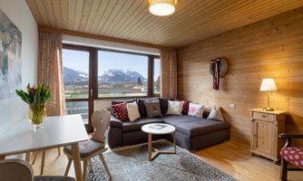 Gaestehaus_Landegger_Feldweg_7_Koessen_04_2023_App