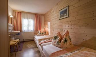 Extra 2er-Zimmer mit getrennten Betten