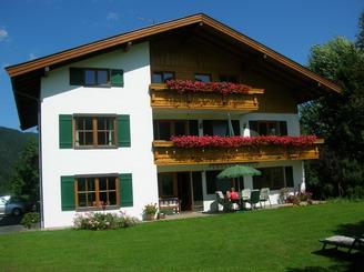 Haus Gasser - Judith und Johann Gasser