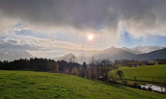 Sonne nach erfrischendem Regen