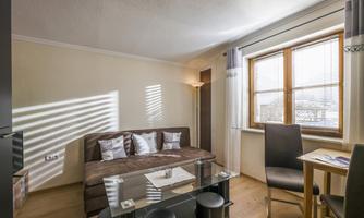 Kaiserblick Appartement Wohnraum