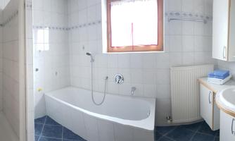 Appartement , Bad