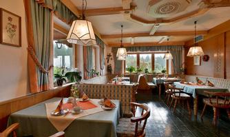 Pension Gieringer Fruehstuecksraum