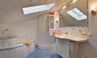 Haus Gasser - Appartement Tirol - Badezimmer