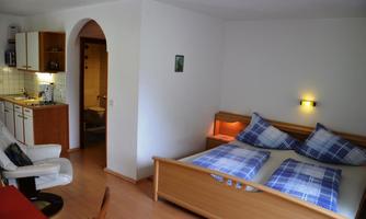 Fewo 2 Wohn/Schlafraum