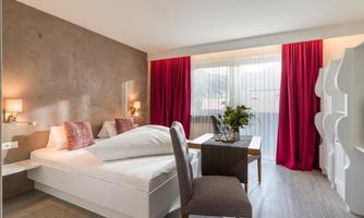 Hotel_Ilgerhof_Dorfplatz_4_Walchsee_06_2021_Zimmer