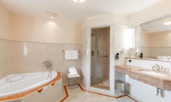 Badezimmer Junior-Suite Residenz