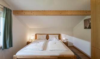 Ferienwohnung_Waldesruh_Koessen_Schlafzimmer_1