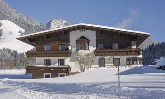Appartementhaus Walchsee im Winter
