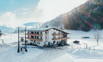 Ferienwohnungen und Snowtubingbahn hechl Staffnerhof Kössen Kaiserwinkl
