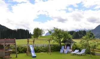 Garten und Spielgeräte